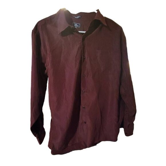 Dockers Maroon Buttondown Mens Shirt. SIze XL - Picture 1 of 3